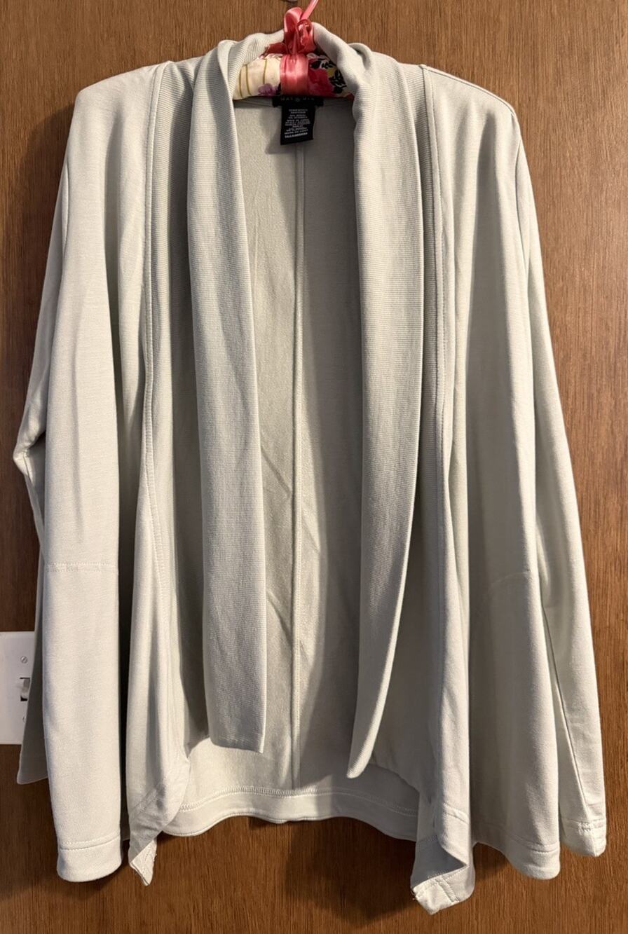 Max and Mia Women's Open Front Drape Cardigan pockets light green SOFT sz Medium